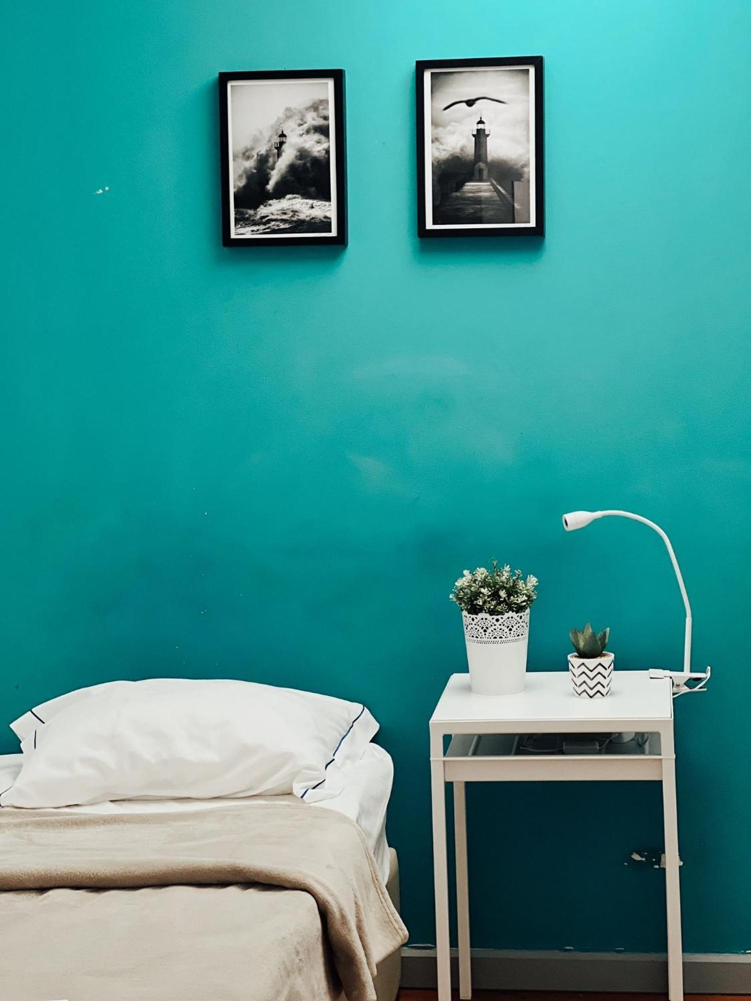 By Doors Albergue Porto