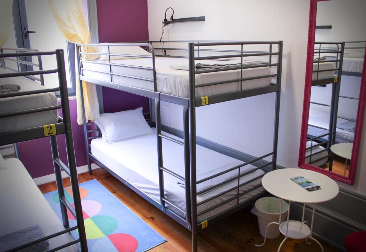 By Doors Albergue
