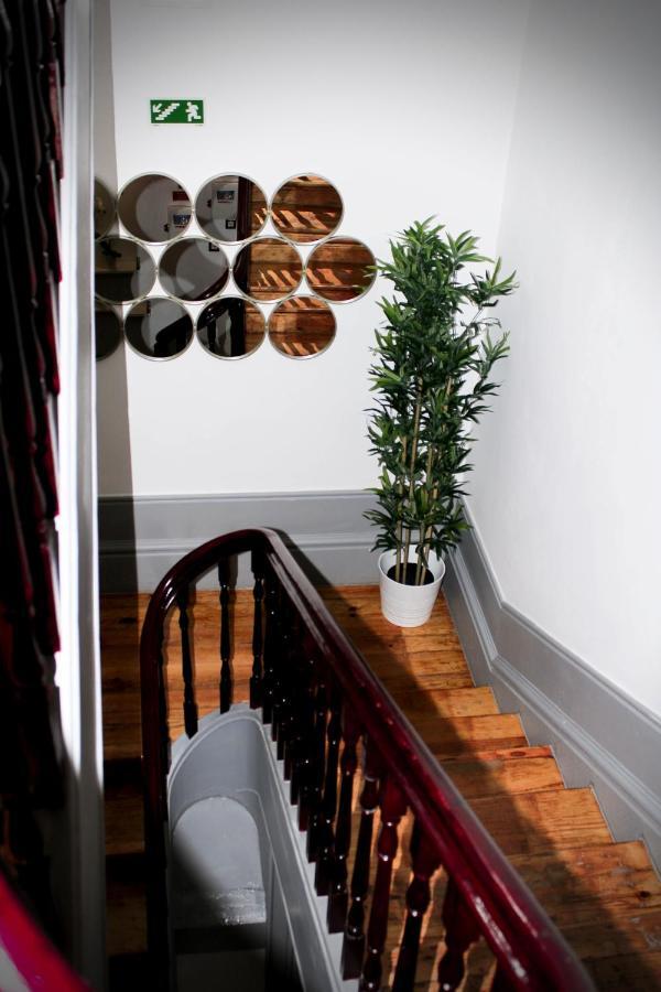 By Doors Albergue